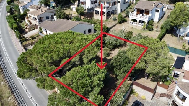 4 slaapkamer Villa te koop in Calonge i Sant Antoni met zwembad - € 1.600.000 (Ref: 9145539)