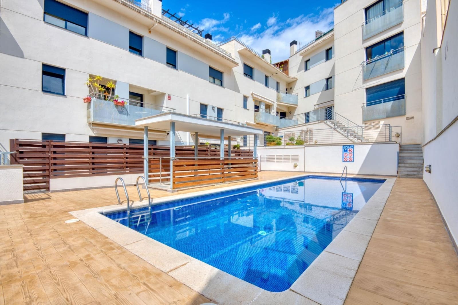 3 soveværelse Penthouse til salg i Sant Feliu de Guixols med swimmingpool garage - € 495.000 (Ref: 9191062)