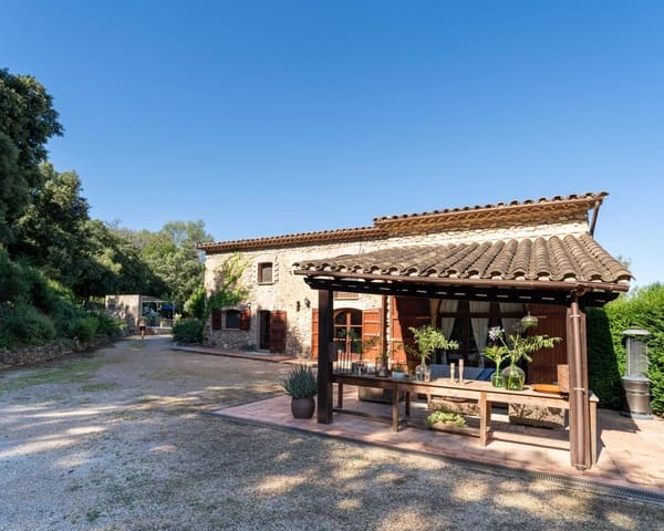 5 soverom Finca/Herregård til salgs i Esponellà med svømmebasseng - € 1 300 000 (Ref: 9206824)