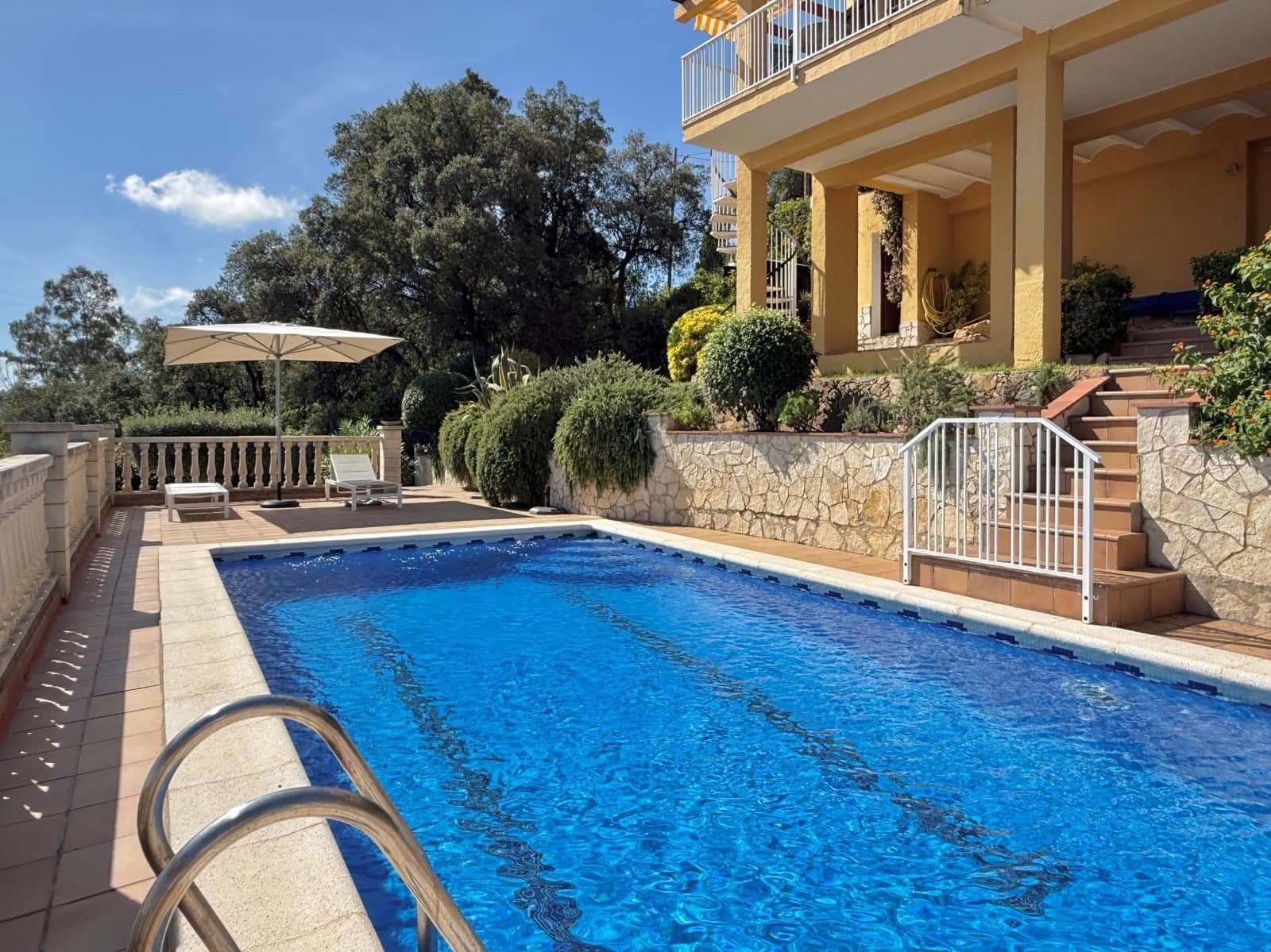 4 soveværelse Villa til salg i Calonge i Sant Antoni med swimmingpool garage - € 480.000 (Ref: 9272614)