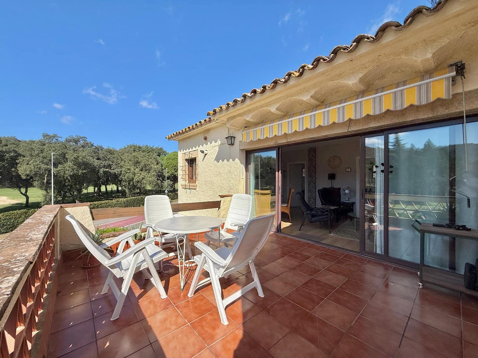 Ático de 2 habitaciones en Santa Cristina d'Aro en venta - 179.000 € (Ref: 9287736)