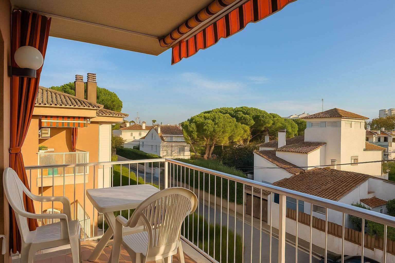 3 soveværelse Penthouse til salg i Platja d'Aro med swimmingpool - € 320.000 (Ref: 9401082)