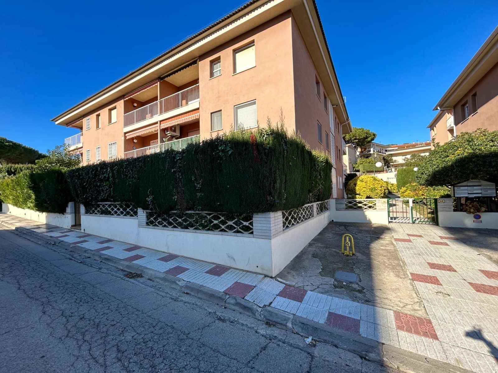 3 soveværelse Penthouse til salg i Platja d'Aro med swimmingpool - € 320.000 (Ref: 9401082)