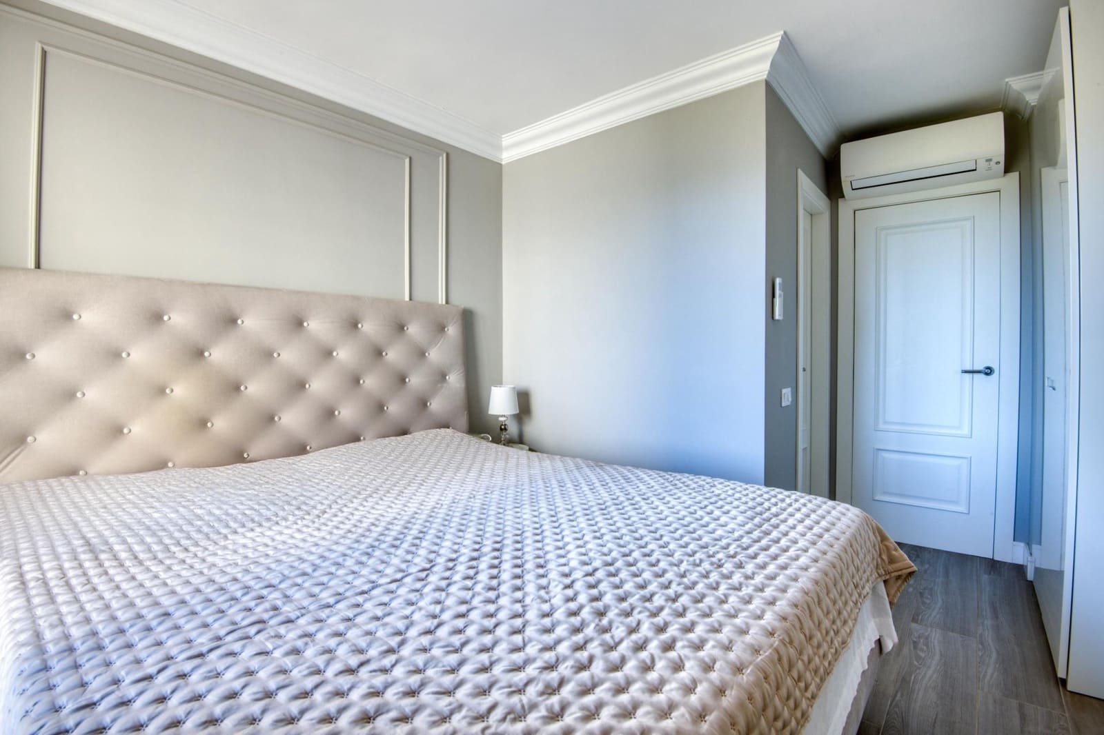 2 slaapkamer Flat te koop in Sant Feliu de Guixols met zwembad garage - € 650.000 (Ref: 9403416)