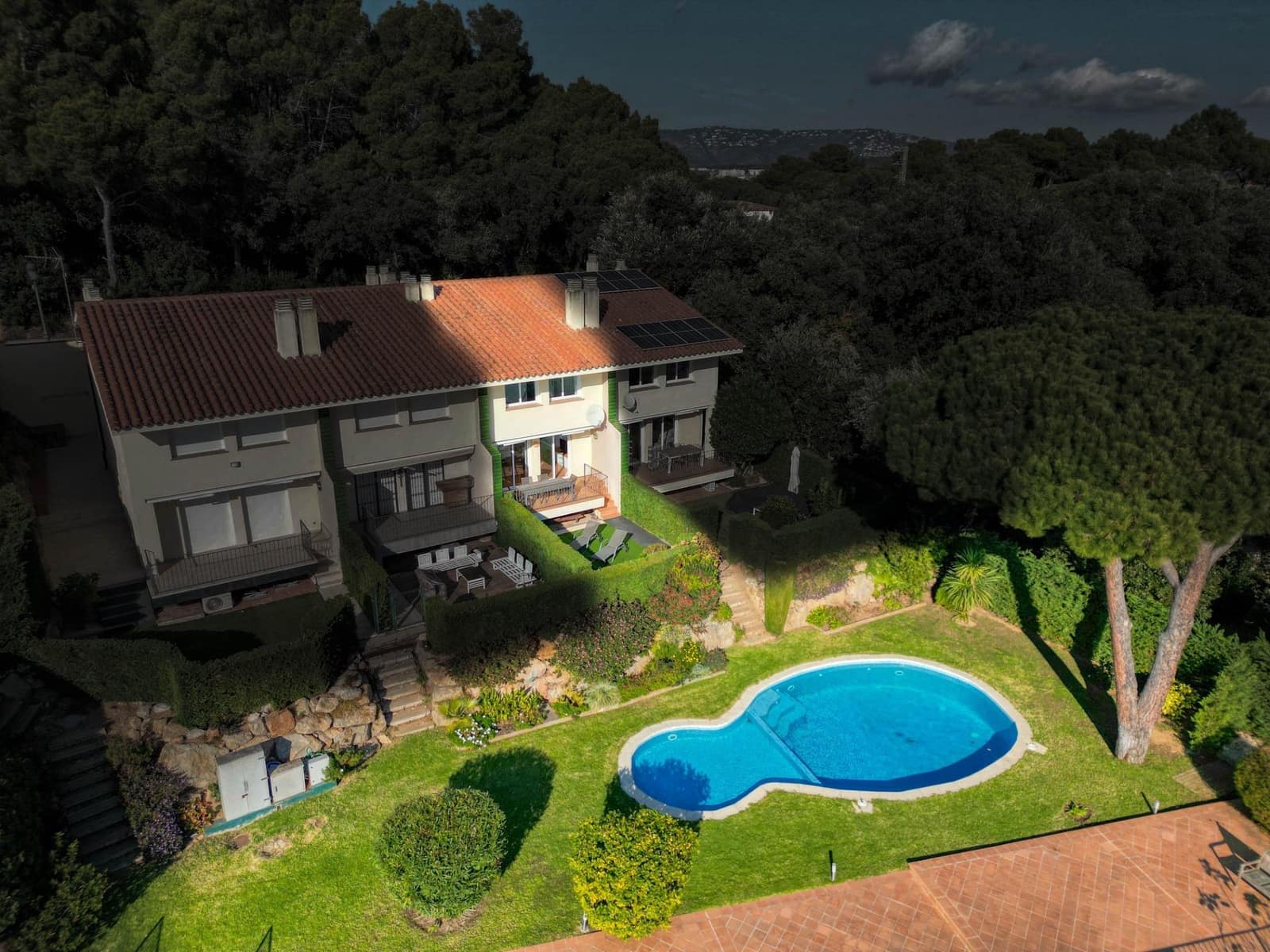 3 soveværelse Rækkehus til salg i Sant Feliu de Guixols med swimmingpool garage - € 530.000 (Ref: 9441378)