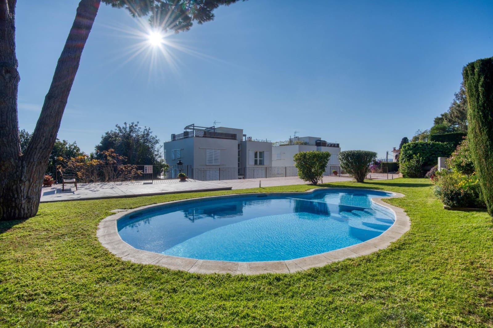 3 soveværelse Rækkehus til salg i Sant Feliu de Guixols med swimmingpool garage - € 530.000 (Ref: 9441378)