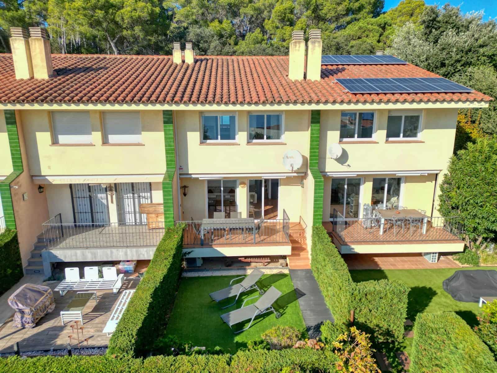 3 soveværelse Rækkehus til salg i Sant Feliu de Guixols med swimmingpool garage - € 530.000 (Ref: 9441378)