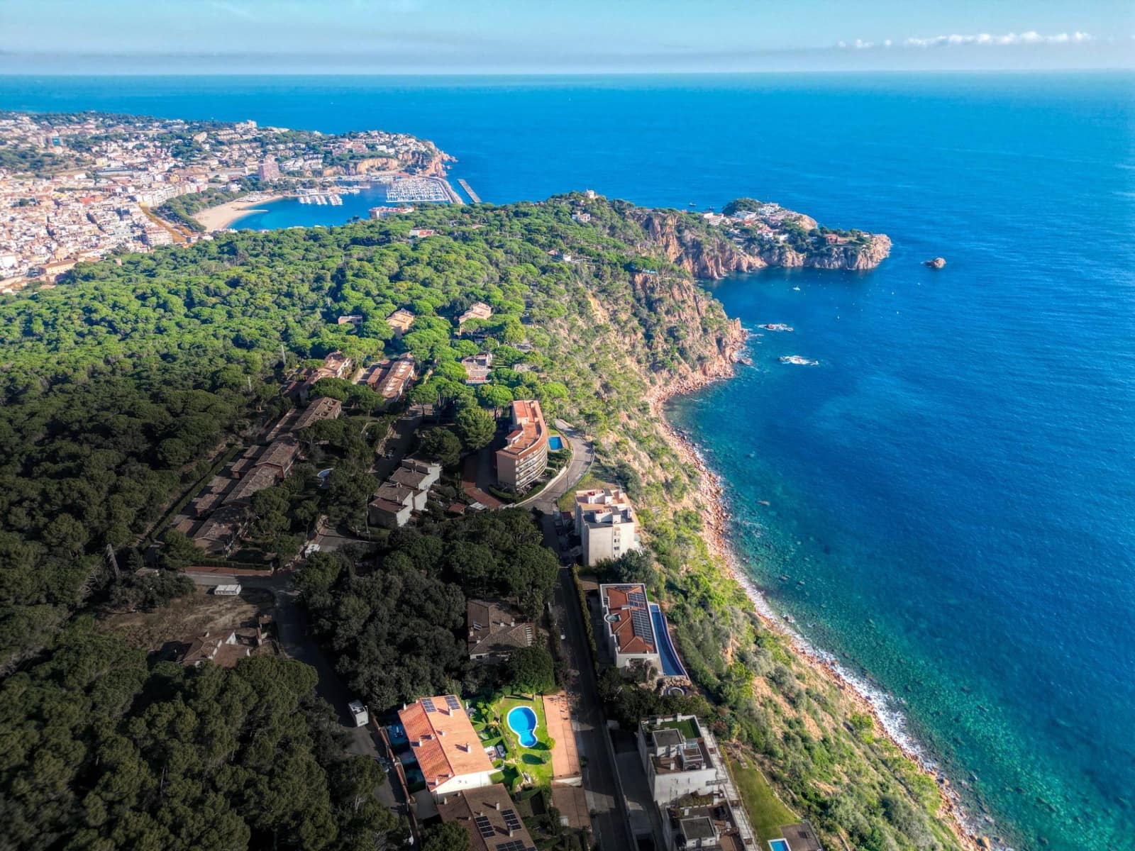 3 soveværelse Rækkehus til salg i Sant Feliu de Guixols med swimmingpool garage - € 530.000 (Ref: 9441378)