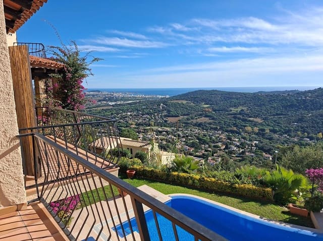 4 Zimmer Villa zu verkaufen in Calonge i Sant Antoni mit Pool Garage - 1.350.000 € (Ref: 9452149)