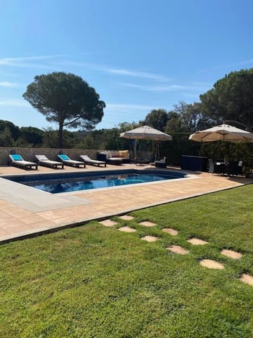 5 sovrum Villa till salu i Calonge i Sant Antoni med pool - 695 000 € (Ref: 9472985)