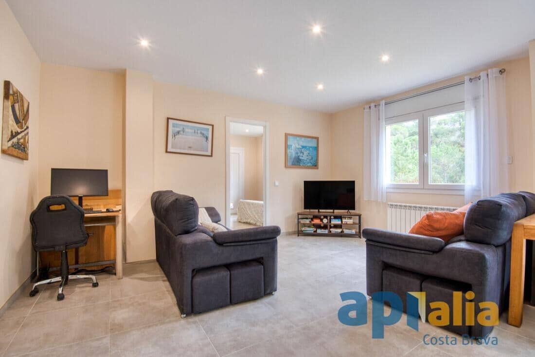 5 camera da letto Villa in vendita in Santa Cristina d'Aro con piscina - 795.000 € (Rif: 9478745)