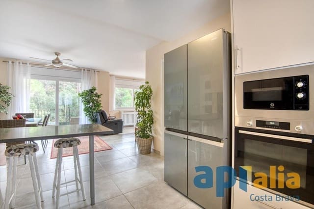 5 camera da letto Villa in vendita in Santa Cristina d'Aro - 795.000 € (Rif: 9478745)