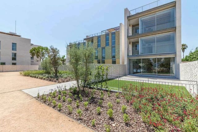 3 slaapkamer Penthouse te koop in Platja d'Aro, Castell-Platja d'Aro met zwembad - € 530.000 (Ref: 9520849)