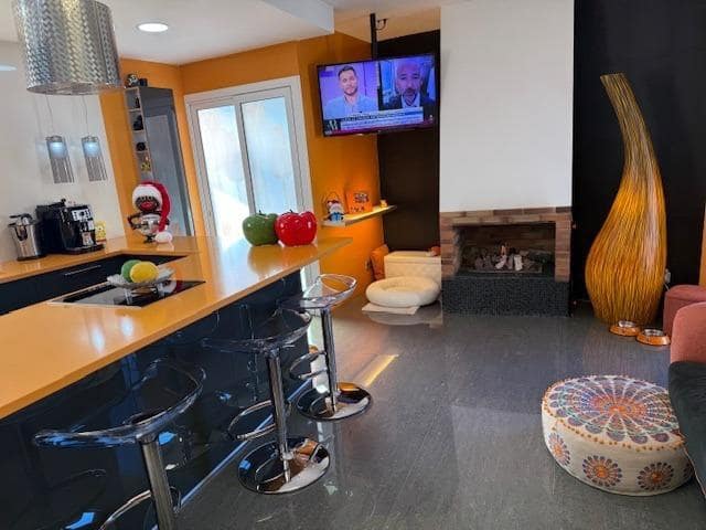 3 bedroom Flat for sale in Lloret de Mar with garage - € 365,000 (Ref: 9524312)