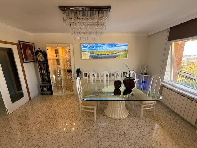 3 bedroom Flat for sale in Lloret de Mar with garage - € 365,000 (Ref: 9524312)