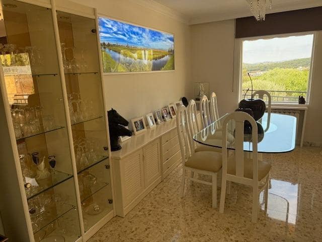 3 bedroom Flat for sale in Lloret de Mar with garage - € 365,000 (Ref: 9524312)