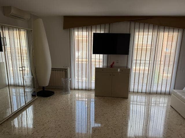 3 bedroom Flat for sale in Lloret de Mar with garage - € 365,000 (Ref: 9524312)