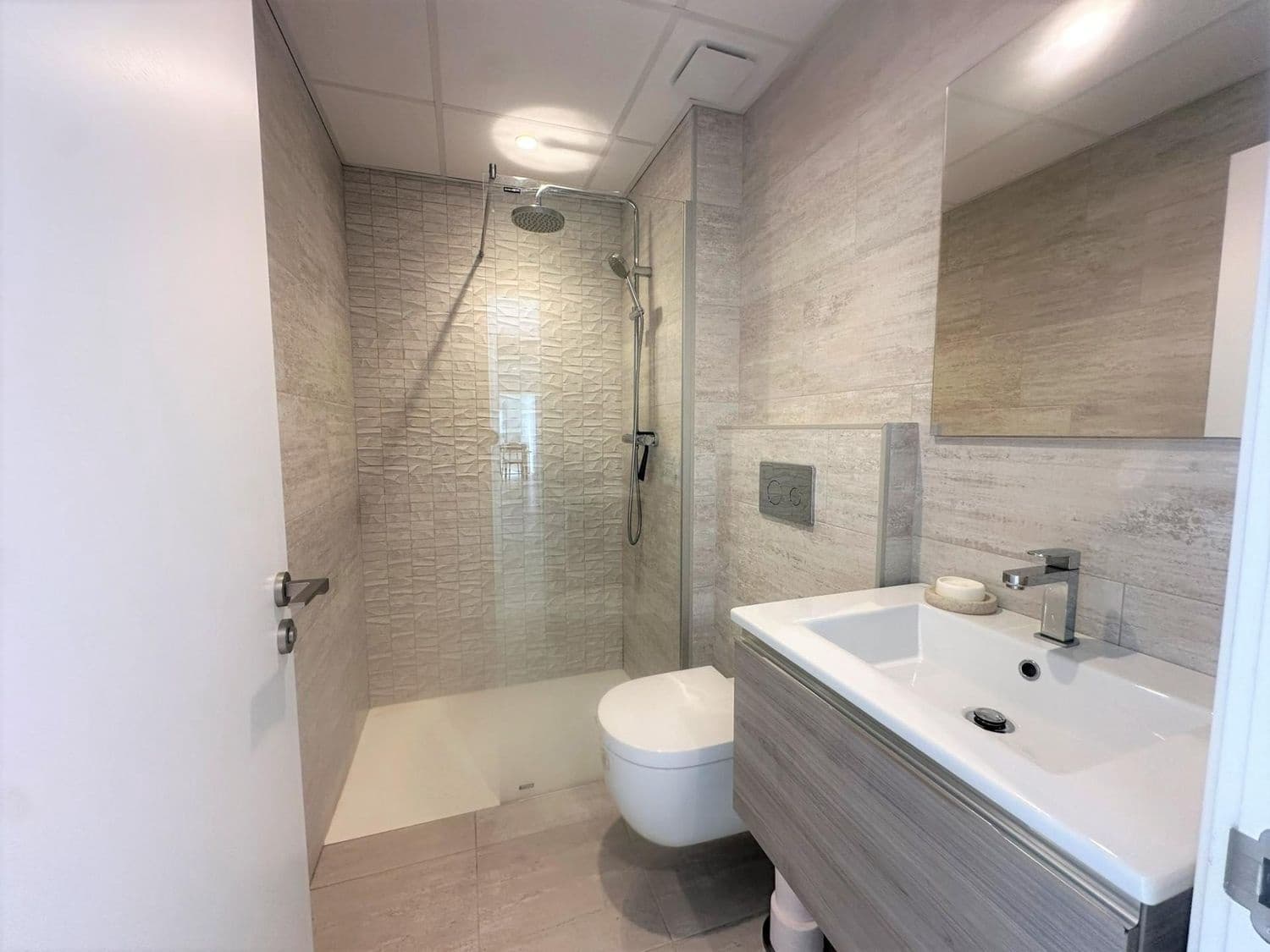 Ático de 3 habitaciones en Platja d'Aro en venta con piscina garaje - 400.000 € (Ref: 9530546)