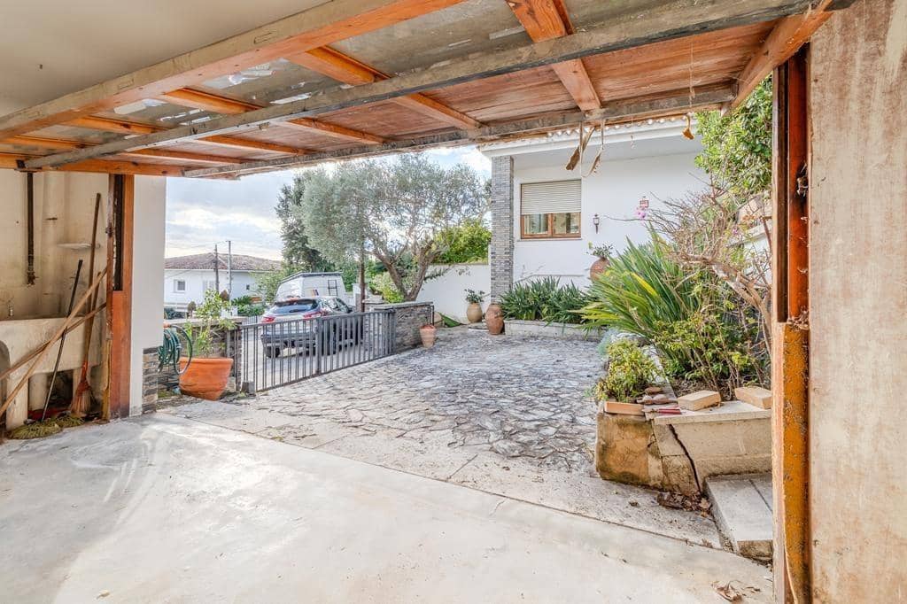 Chalet de 4 habitaciones en Sant Feliu de Guíxols en venta con garaje - 750.000 € (Ref: 9605006)