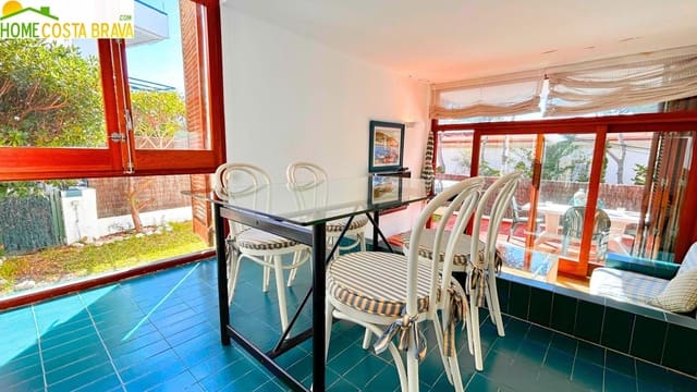 4 soveværelse Lejlighed til salg i Sant Feliu de Guíxols med garage - € 399.000 (Ref: 9608097)