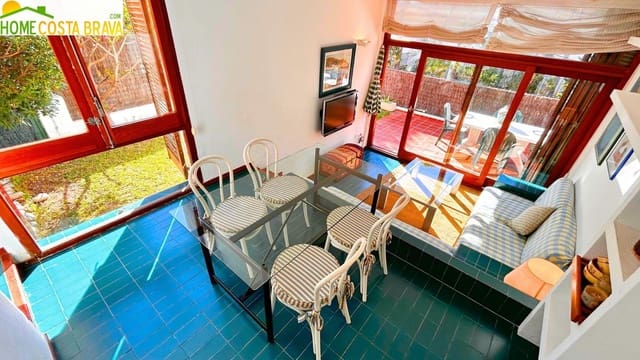 4 soveværelse Lejlighed til salg i Sant Feliu de Guíxols med garage - € 399.000 (Ref: 9608097)