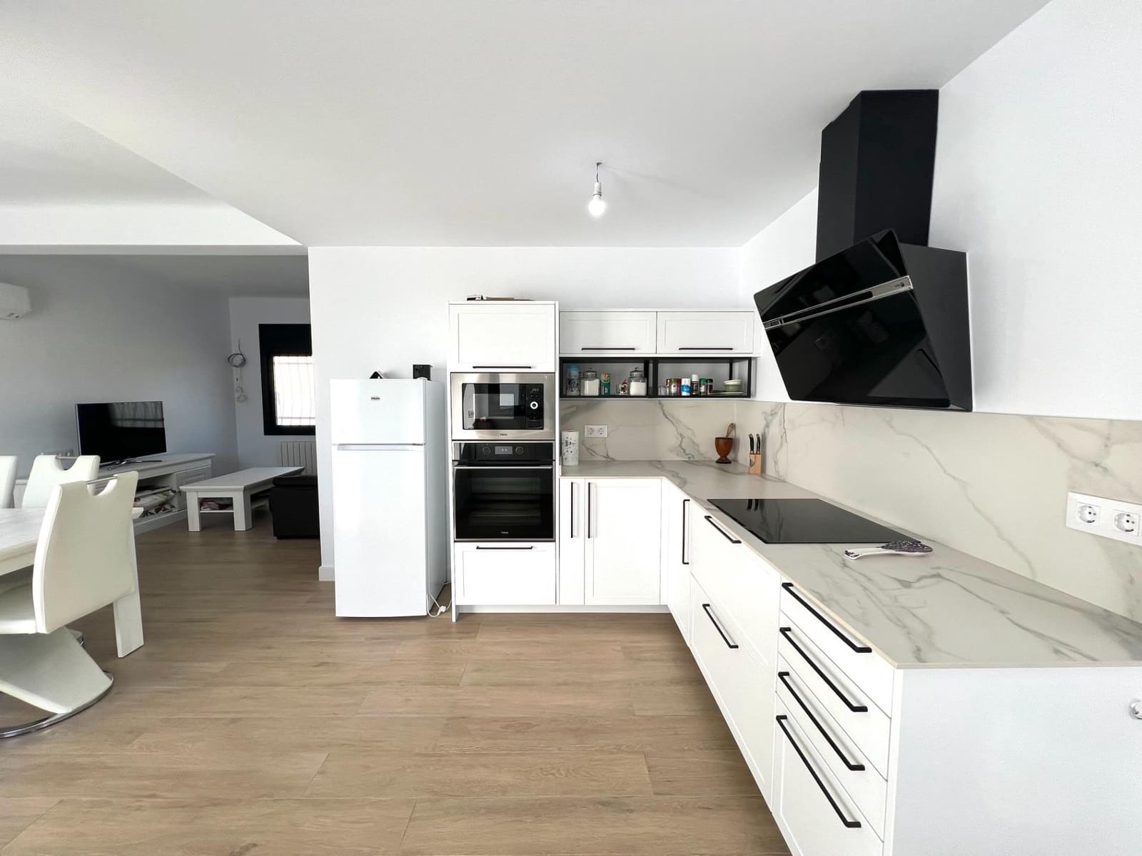 3 makuuhuone Rivitalo myytävänä paikassa Sant Feliu de Guixols - 348 000 € (Ref: 9622393)