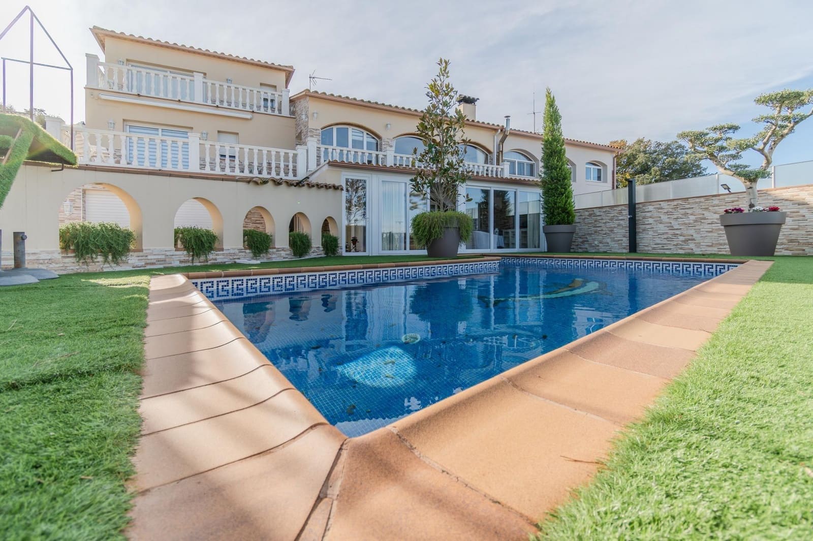 5 sypialnia Willa na sprzedaż w Els Masos De Pals z basenem garażem - 1 200 000 € (Ref: 9625685)