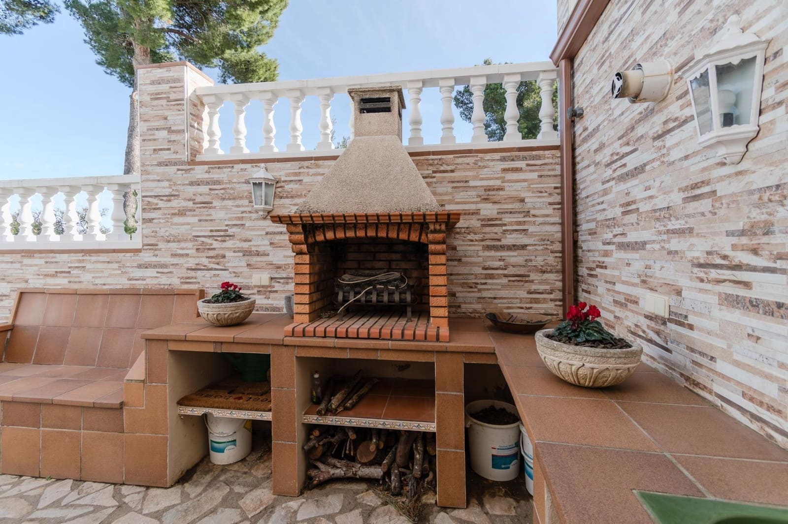 5 sypialnia Willa na sprzedaż w Els Masos De Pals z basenem garażem - 1 200 000 € (Ref: 9625685)