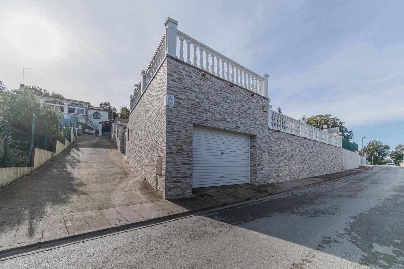 5 sypialnia Willa na sprzedaż w Els Masos De Pals z basenem garażem - 1 200 000 € (Ref: 9625685)