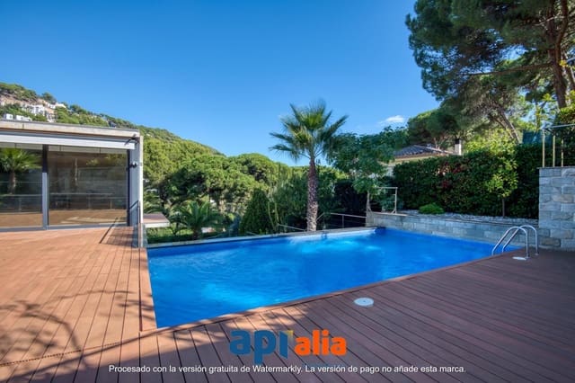 3 soverom Villa til salgs i Blanes med svømmebasseng garasje - € 1 300 000 (Ref: 9625686)