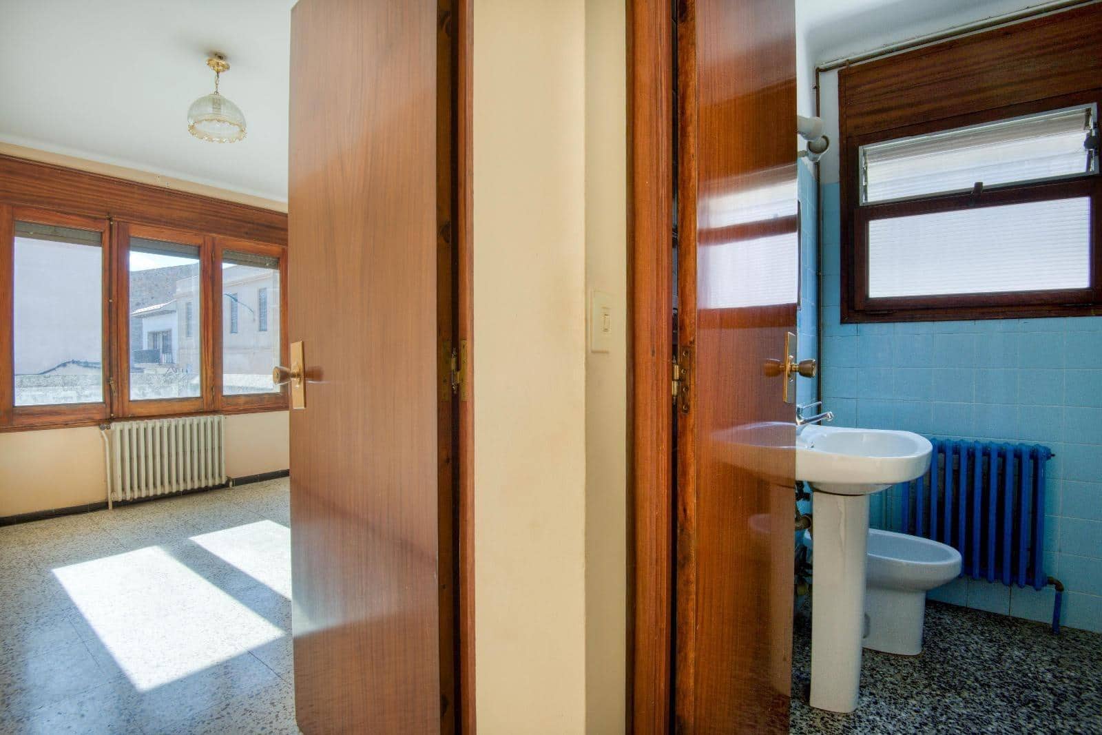 5 soveværelse Villa til salg i Sant Feliu de Guixols med garage - € 600.000 (Ref: 9625688)