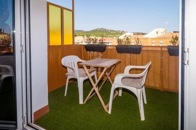 Apartamento de 3 habitaciones en Santa Cristina d'Aro en venta - 290.000 € (Ref: 9630002)