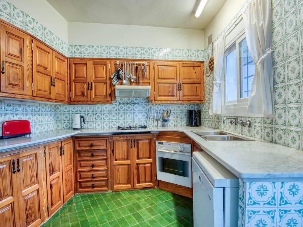 4 bedroom Villa for sale in Santa Cristina d'Aro with pool garage - € 895,000 (Ref: 9630003)