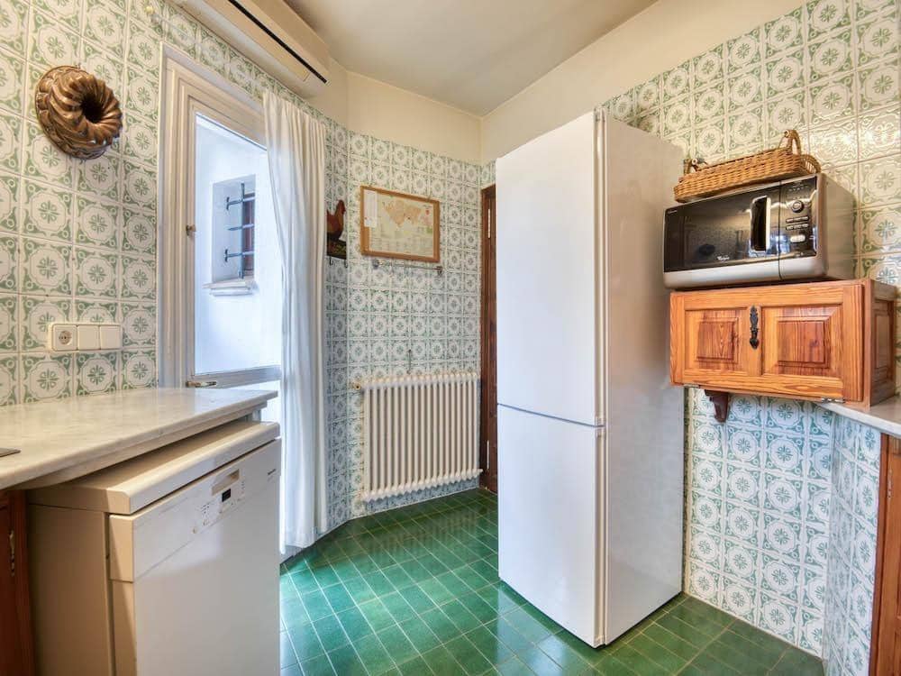 4 slaapkamer Villa te koop in Santa Cristina d'Aro met zwembad garage - € 895.000 (Ref: 9630003)