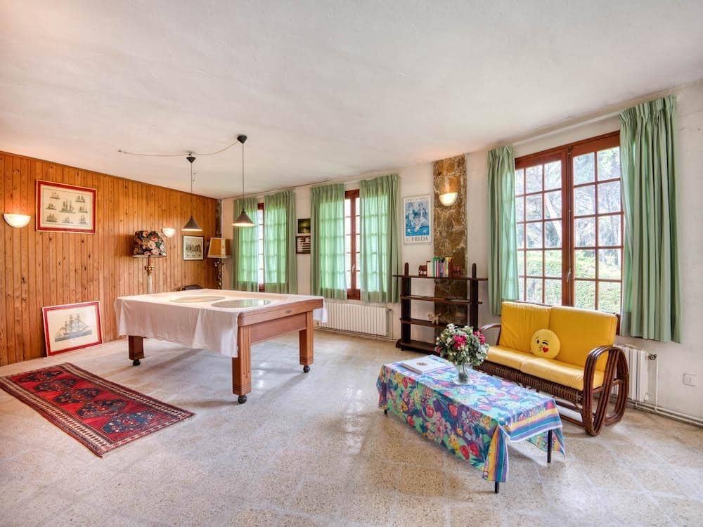 4 slaapkamer Villa te koop in Santa Cristina d'Aro met zwembad garage - € 895.000 (Ref: 9630003)