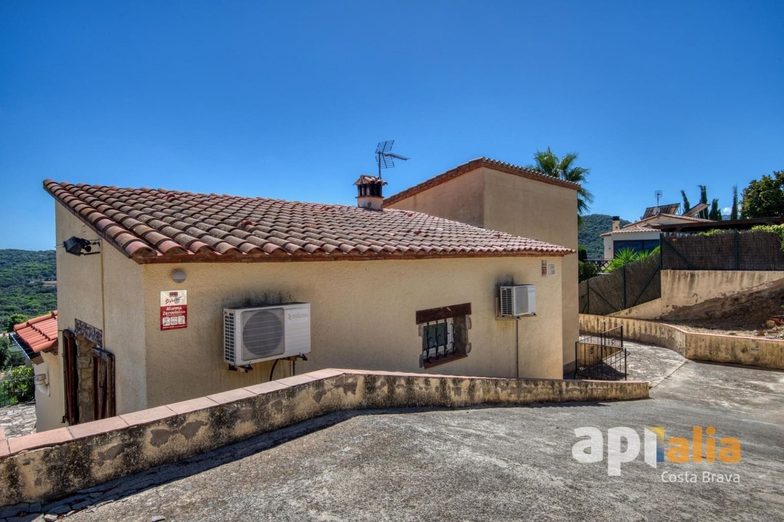 3 soveværelse Villa til salg i Calonge i Sant Antoni med swimmingpool - € 429.898 (Ref: 9637628)