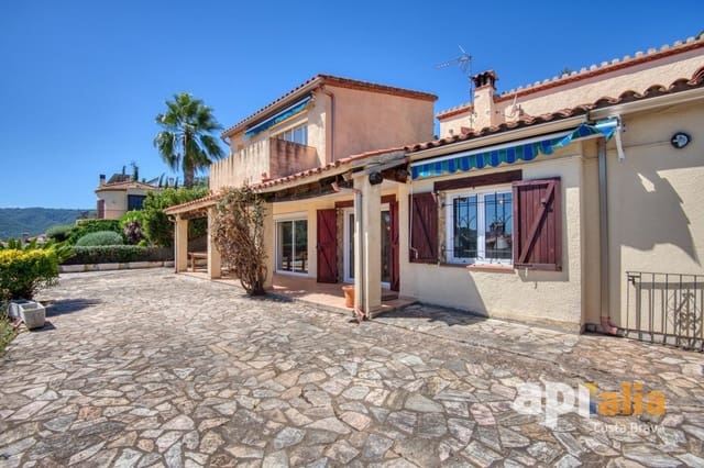 3 soveværelse Villa til salg i Calonge i Sant Antoni med swimmingpool - € 429.898 (Ref: 9637628)