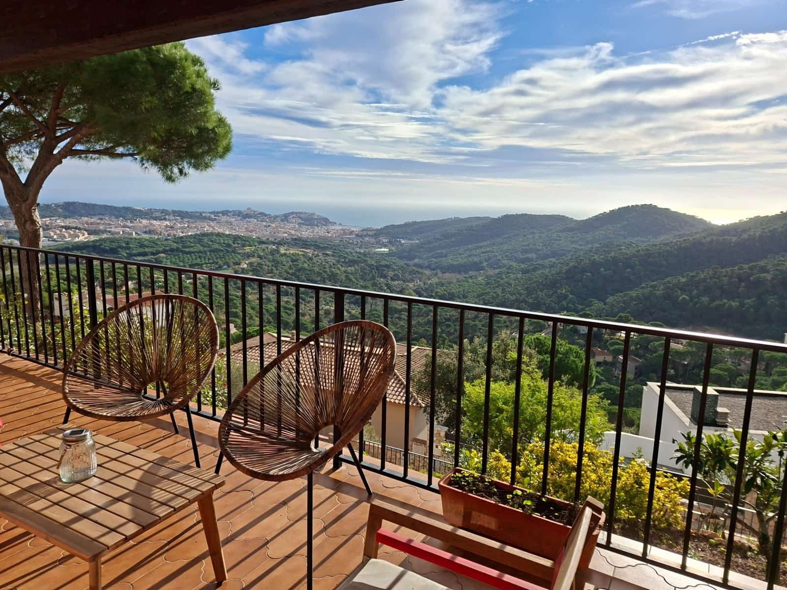 4 bedroom Villa for sale in Sant Feliu de Guixols with pool garage - € 998,000 (Ref: 9640379)