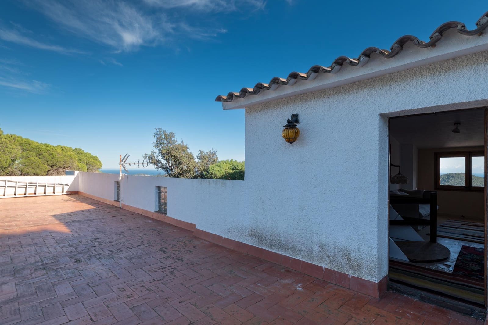 4 bedroom Villa for sale in Sant Feliu de Guixols with pool garage - € 998,000 (Ref: 9640379)