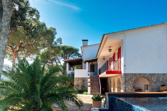 4 quarto Moradia para venda em Sant Feliu de Guíxols com piscina garagem - 998 000 € (Ref: 9640379)