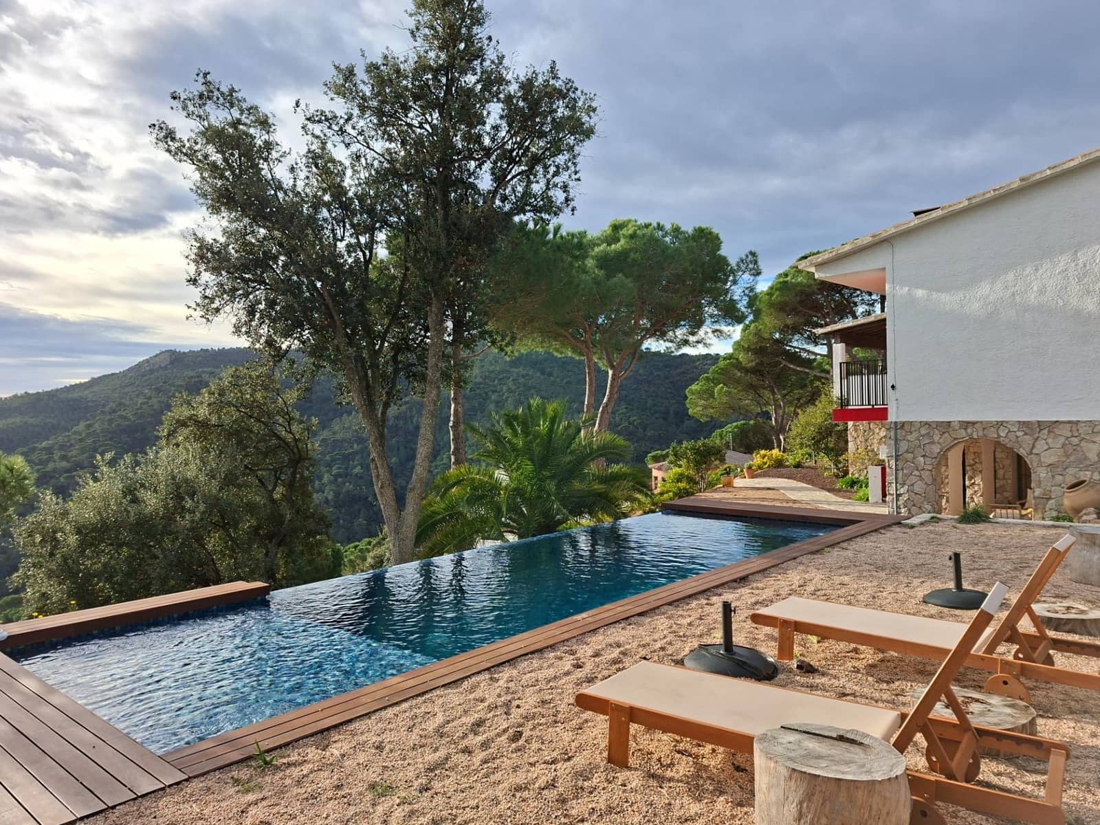 4 bedroom Villa for sale in Sant Feliu de Guixols with pool garage - € 998,000 (Ref: 9640379)
