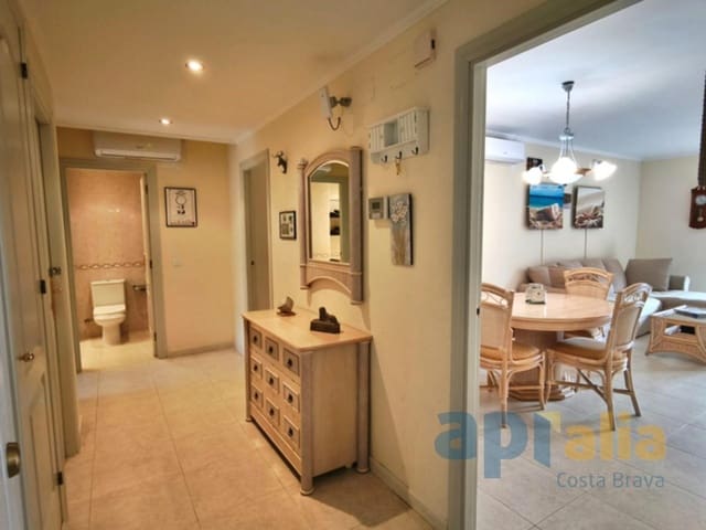 3 slaapkamer Appartement te koop in Sant Antoni de Calonge, Calonge i Sant Antoni met zwembad - € 410.000 (Ref: 9648176)
