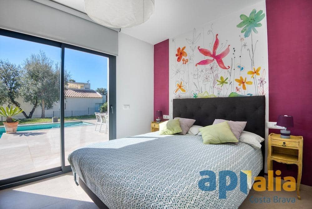 4 chambre Villa/Maison à vendre à Platja d'Aro avec piscine garage - 790 000 € (Ref: 9738583)