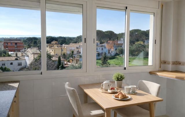 Piso de 2 habitaciones en Calonge i Sant Antoni en venta - 265.000 € (Ref: 9741757)