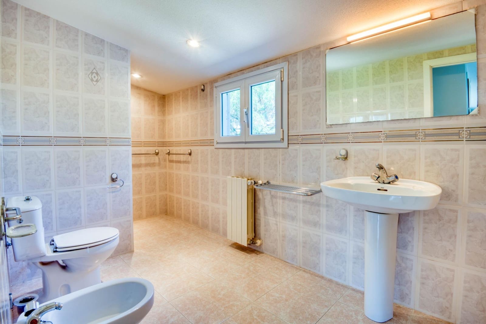 3 bedroom Villa for sale in Santa Cristina d'Aro with pool garage - € 785,000 (Ref: 9784065)