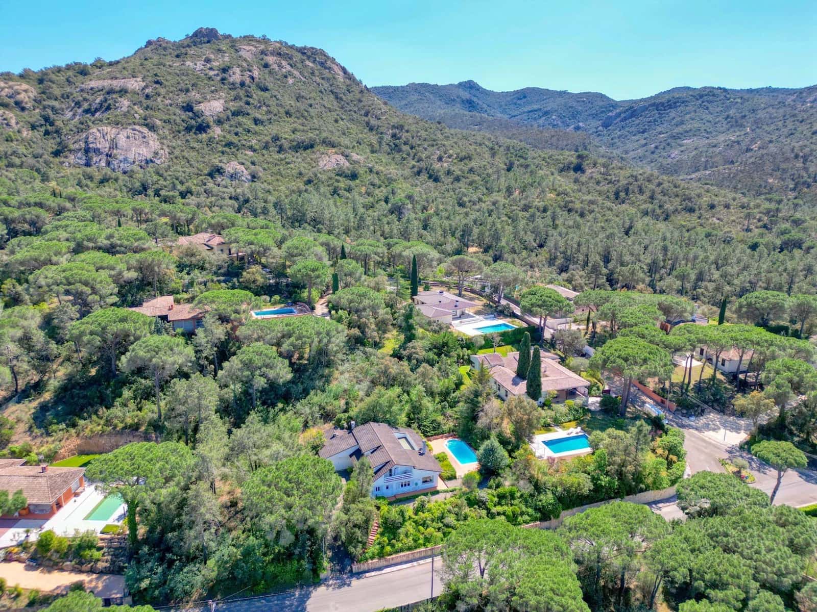 3 bedroom Villa for sale in Santa Cristina d'Aro with pool garage - € 785,000 (Ref: 9784065)