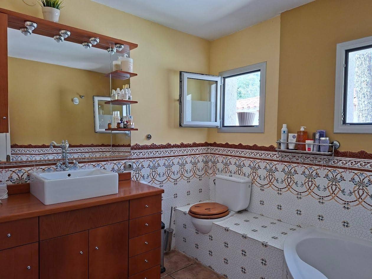 4 camera da letto Villa in vendita in Santa Cristina d'Aro - 310.000 € (Rif: 9813337)