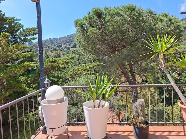4 camera da letto Villa in vendita in Santa Cristina d'Aro - 310.000 € (Rif: 9813337)