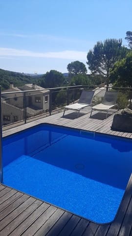 3 sypialnia Willa na sprzedaż w Sant Feliu de Guíxols z basenem garażem - 750 000 € (Ref: 9881964)