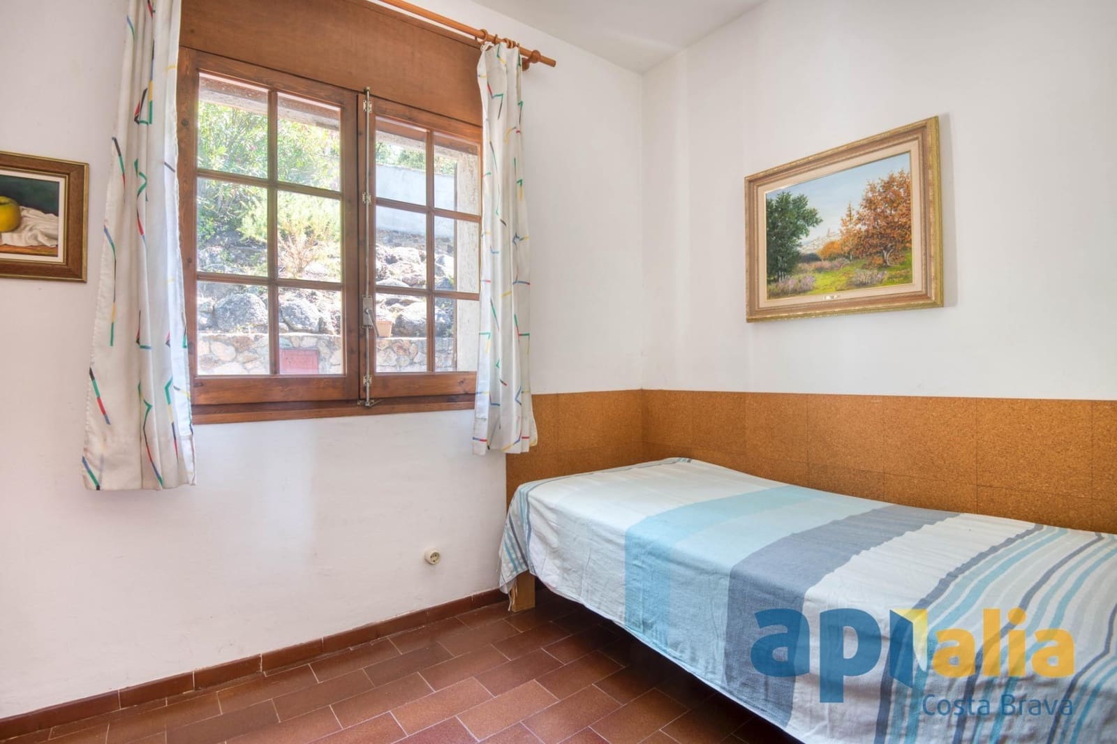 5 soveværelse Villa til salg i Santa Cristina d'Aro med swimmingpool garage - € 360.000 (Ref: 9915858)